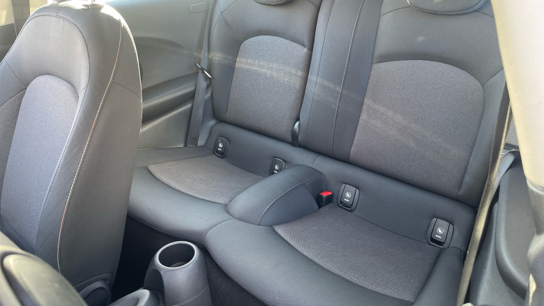 MINI Hatchback 1.5 Cooper 3dr Petrol Hatchback